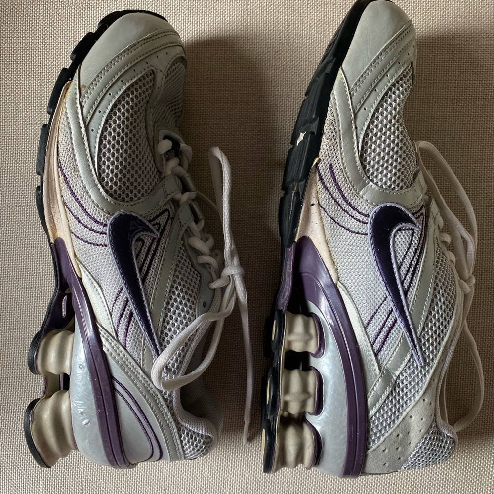 Nike Navina 3 Women’s Running Shoe Sz 7.5